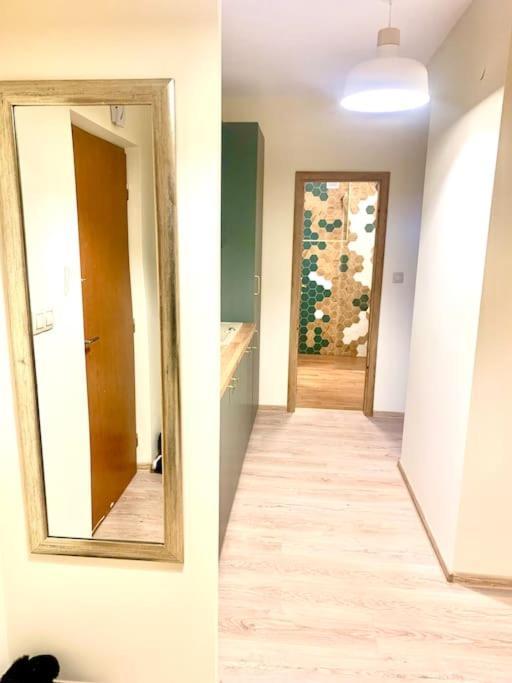 Brand New, Design Apartment Jojo, Oldtown, Balcony Bratislava Extérieur photo