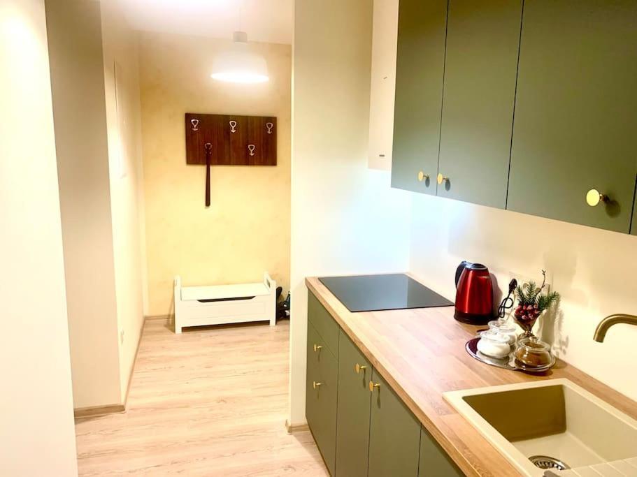 Brand New, Design Apartment Jojo, Oldtown, Balcony Bratislava Extérieur photo